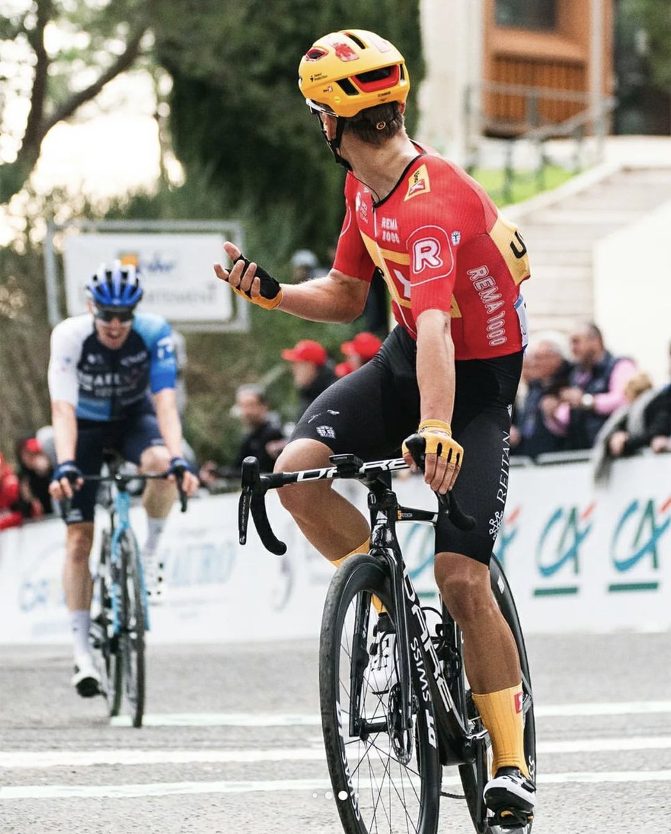 Classic Var tweet media