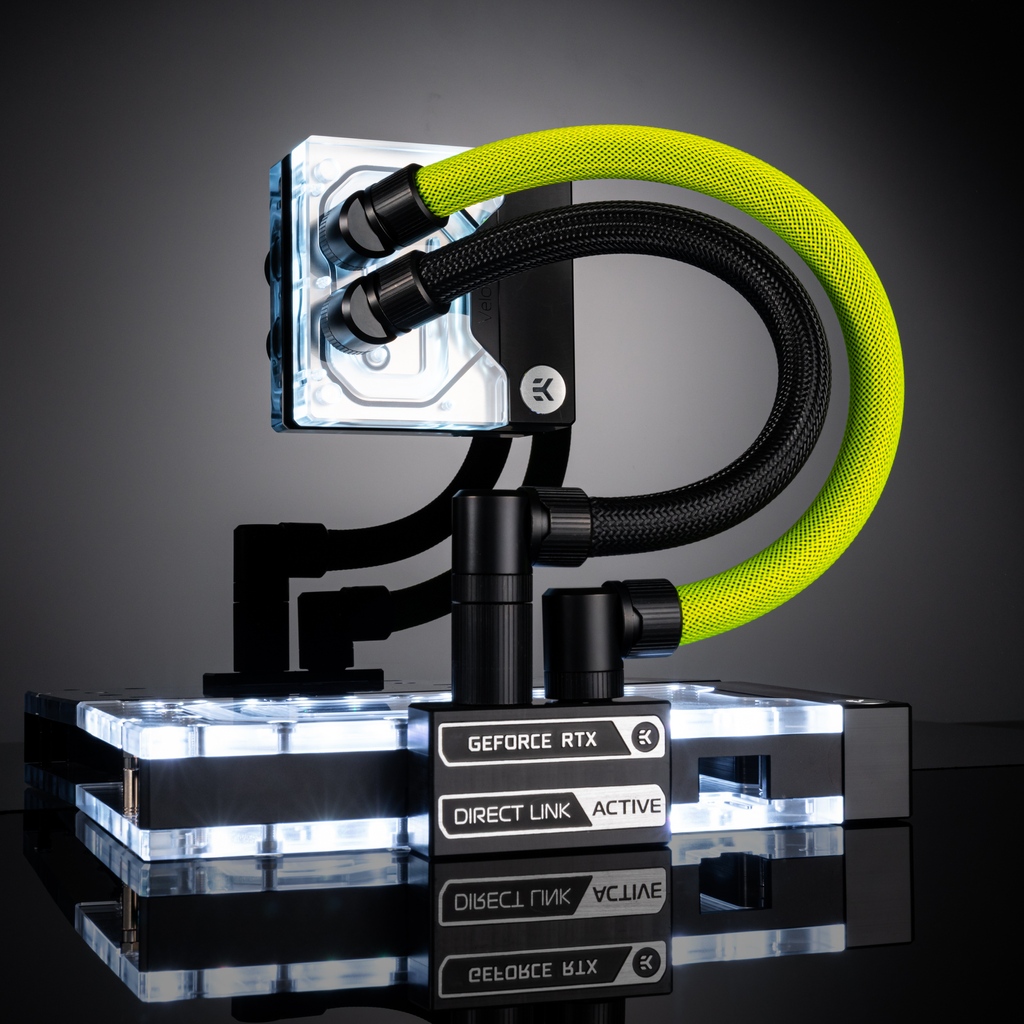 TitanRigPC (@titanrigpc) on Twitter photo Was inspired by mdpcx and <a href="/liquidhaus/">LiquidHaus</a> to experiment with some sleeved tubing! We are liking this look, what do you all think!? 10/16mm #ekwb ZMT Tubing with #mdpcx Blackest-Black and Area-51 Big Sleeving. Was inspired by mdpcx and <a href="/liquidhaus/">LiquidHaus</a> to experiment with some sleeved tubing! We are liking this look, what do you all think!? 10/16mm #ekwb ZMT Tubing with #mdpcx Blackest-Black and Area-51 Big Sleeving.