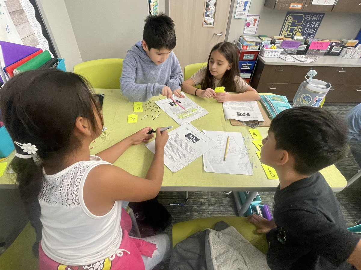 CyprusGE's tweet photo. Lead4ward always has loads of strategies and ideas for engagement- these kids worked as a team to search the text for evidence then used IQ Slapdown to show me their responses! Super fun! @HumbleISD_GE @MrsRFiore @ErikaNSanders @MsHuntGE
#grovesproud
#iqslapdown #lead4ward https://t.co/vwtlzagFHJ