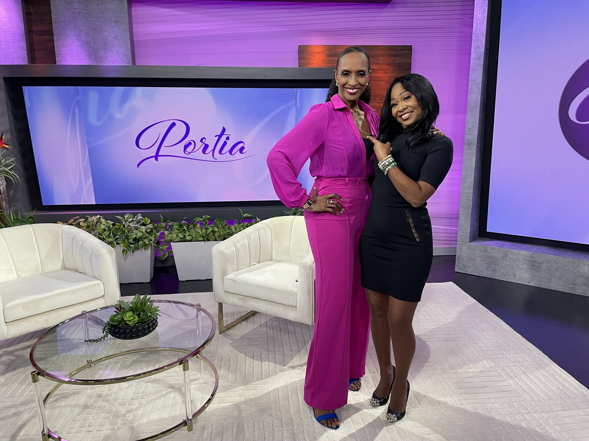 FOX5Atlanta's tweet photo. TODAY at 1 on an all-new @PortiaTVShow, from picking cotton to shining shoes, the “Godfather of Soul” #JamesBrown lived an iconic life, changing the landscape of music. His daughter, Dr. @JamesBrownGirl, shares intimate stories growing up as the #DaughterofaLegend!
#PortiaTVShow https://t.co/bZLjv6Cy8a