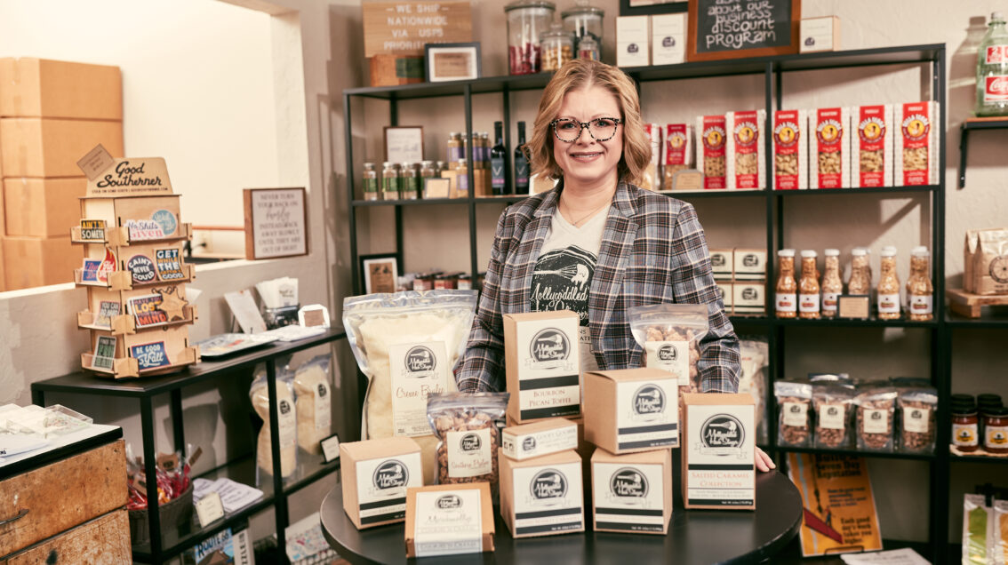 405Mag's tweet photo. 🍬Discover this Sweet Story Behind @oklahomacandy
Click the link to read! ➡️ https://t.co/8yfLVFSTXH 

#OKC #OklahomaCity #OKCBusiness #OKCBusinesses #OKCSmallBusiness #Your405 #Oklahoma #OKCMagazine #405Living #DiscoverOklahoma #DowntownOKC #BestOfThe405 https://t.co/eO7XnFm6gS