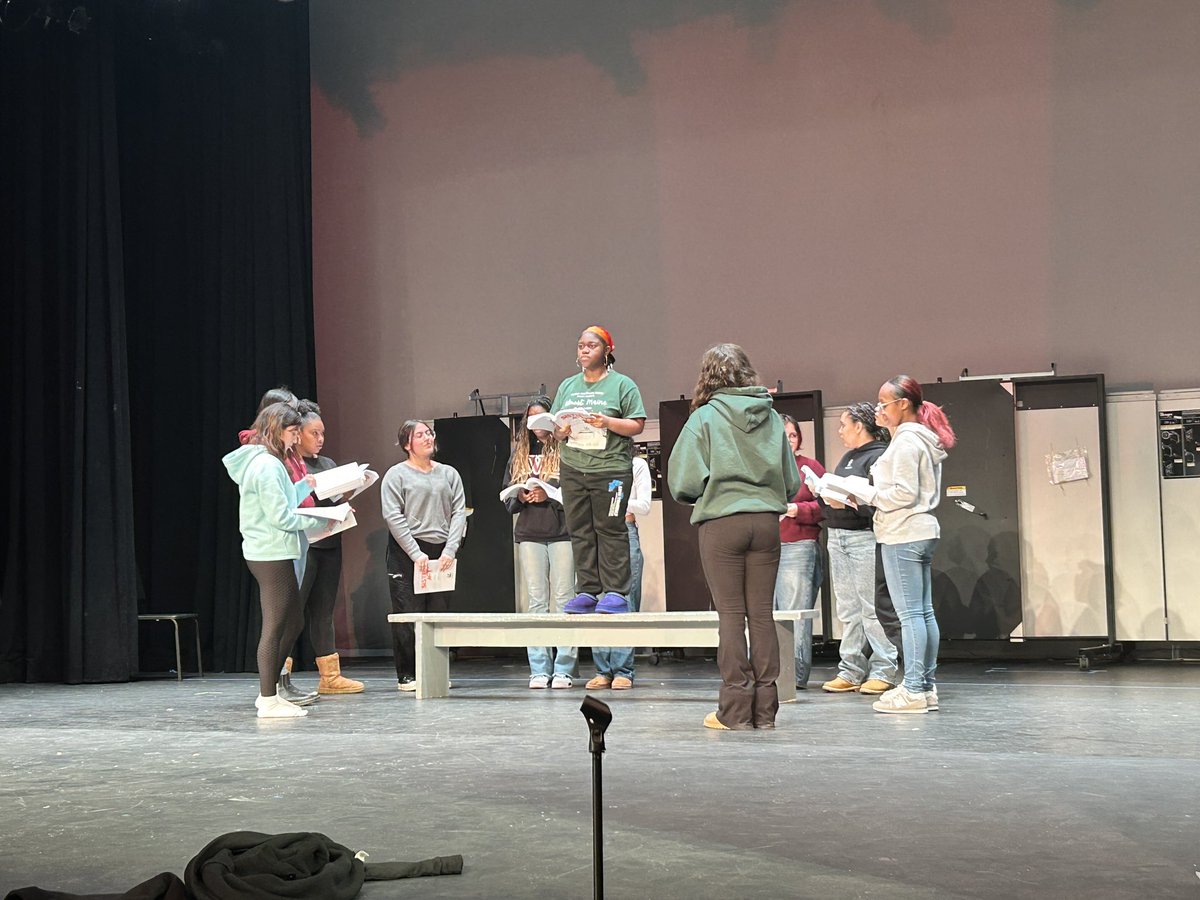 Kate Mathews (@oufsd_arts) on Twitter photo Still working hard at 6:15 on a Friday before vacation. Iâm impressed by the talent and commitment of the OHS Drama Club! Sister Act opens 3/21! <a href="/ohsmrdirienzo/">Drew DiRienzo</a> <a href="/OHSPrin_Langley/">LaToya Langley</a> <a href="/Mary_FoxAlter/">Mary Fox-Alter</a> <a href="/mariaAmeyer03/">Maria AngĂ©lica Asilis Meyer (she/her/hers/ella)</a> <a href="/OssiningSchools/">Ossining UFSD</a> Still working hard at 6:15 on a Friday before vacation. Iâm impressed by the talent and commitment of the OHS Drama Club! Sister Act opens 3/21! <a href="/ohsmrdirienzo/">Drew DiRienzo</a> <a href="/OHSPrin_Langley/">LaToya Langley</a> <a href="/Mary_FoxAlter/">Mary Fox-Alter</a> <a href="/mariaAmeyer03/">Maria AngĂ©lica Asilis Meyer (she/her/hers/ella)</a> <a href="/OssiningSchools/">Ossining UFSD</a>