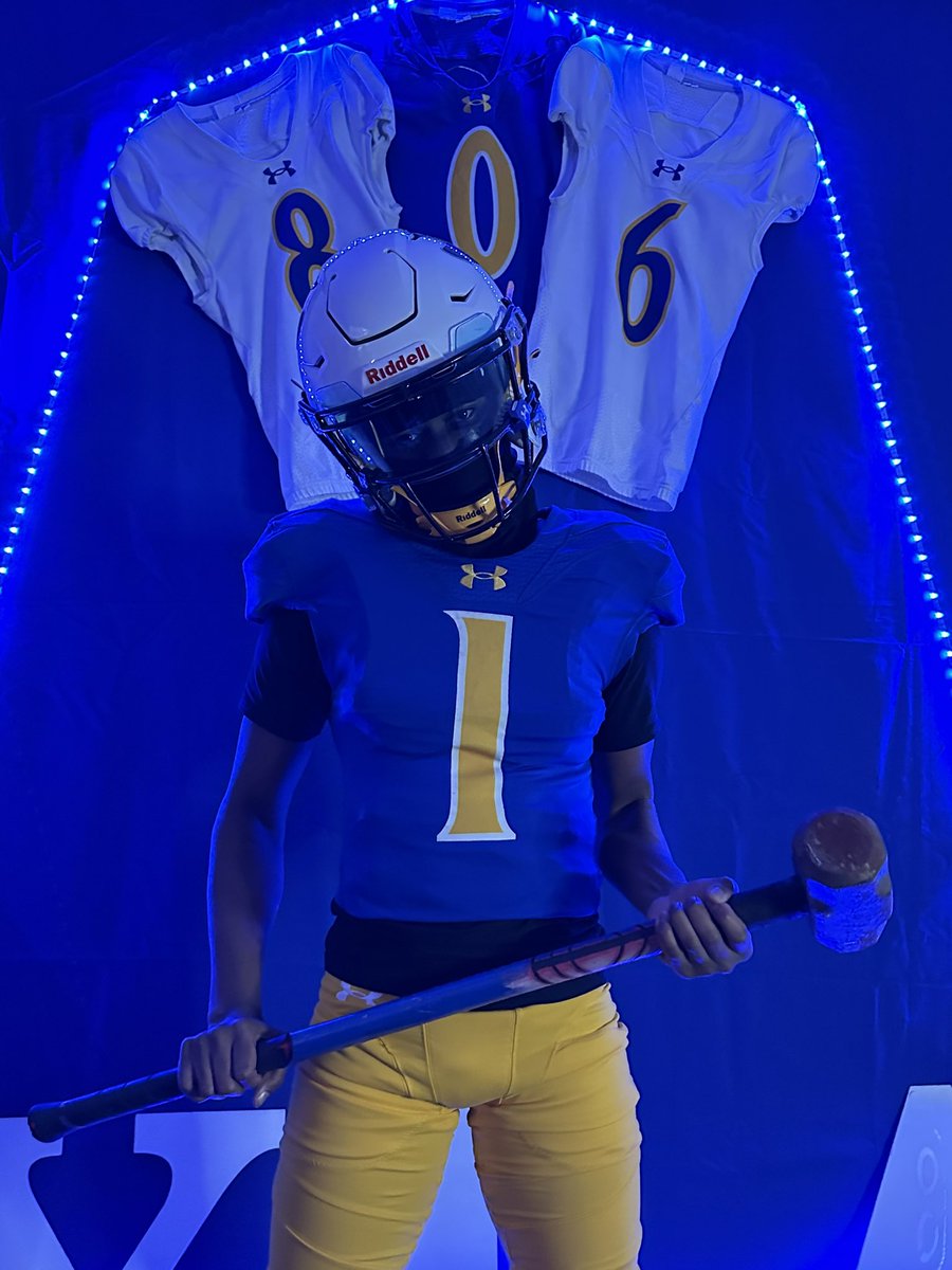 JakarionJackson's tweet photo. After a great talk and visit with @CoachWalser I am blessed to receive an offer from Wayland Baptist!
@DarrlMinor @940Elite @Coach_TWatts @recruitLD @YoungyoungCoach https://t.co/JSPc2zzaqw