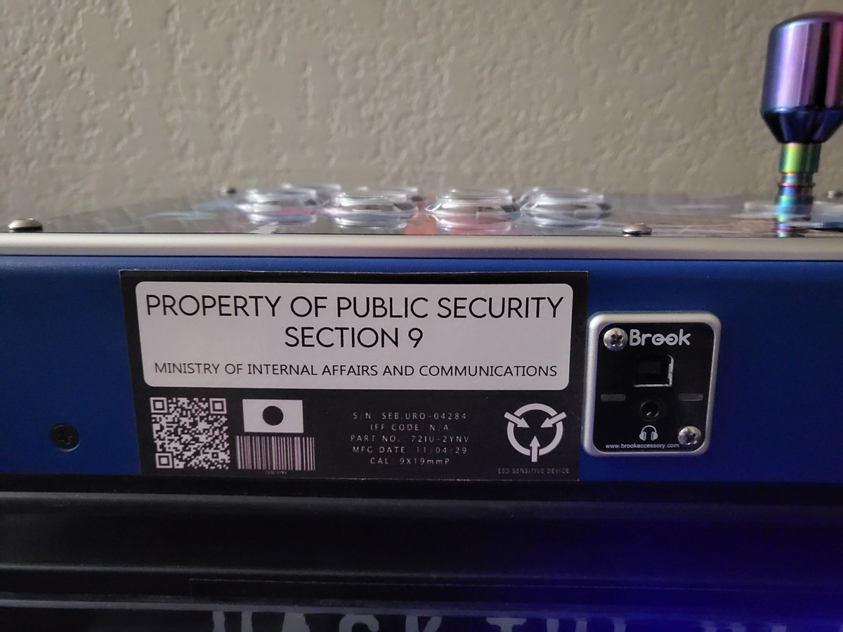 Prof_Ghostanus's tweet image. Happy #FightStickFriday
Just got my printed plexi from @JasensCustoms installed. My #PanzerFightStick 4 build is complete. 

Should I name it? I dunno, maybe I'll come up with a cool name for it or something.