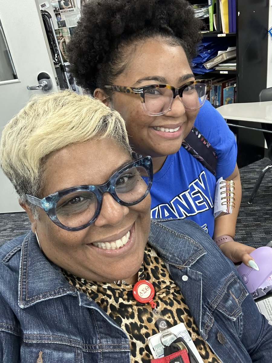 RMalyMalv's tweet photo. This young lady has a VERY bright future! Great pick @Dekaneywildcat https://t.co/EcwtQy1Tnz