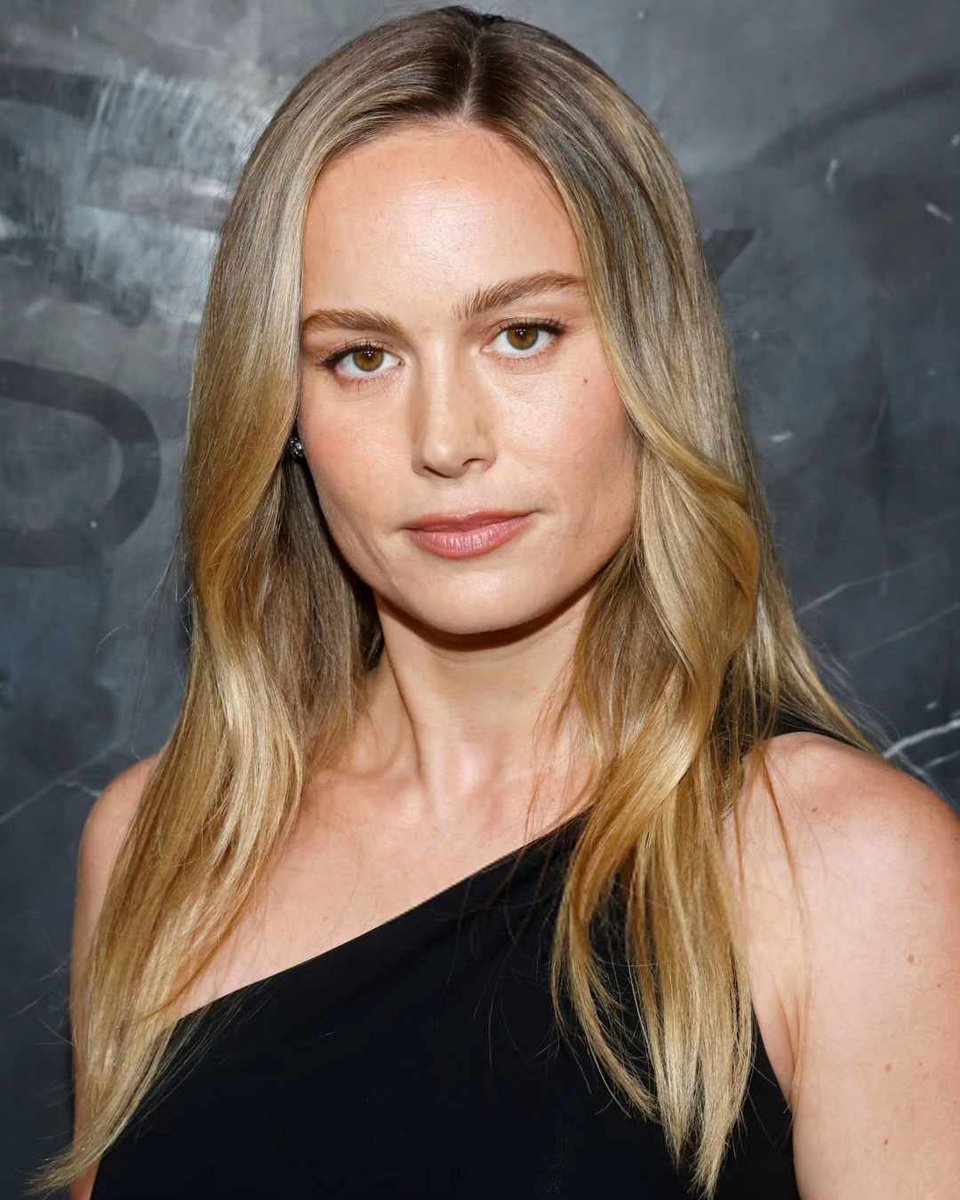 BitcoinPepeS_C's tweet photo. Brie Larson #brielarson #mcu #captainmarvel #girlpower #feminist #marvel #themarvels #model #rodate #avengers #caroldanvers #actress #oscar #oscarwinner #futureisfemale #fastx #nissan @brielarson https://t.co/MsPE19WFSC