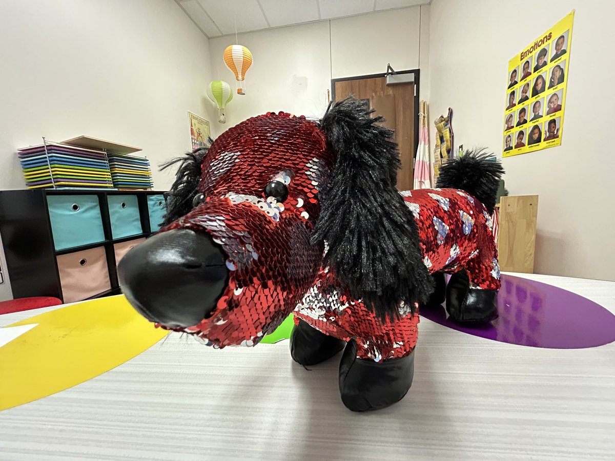 I helped celebrate KING and QUEEN day with our littlest chaps on Valentine’s Day.