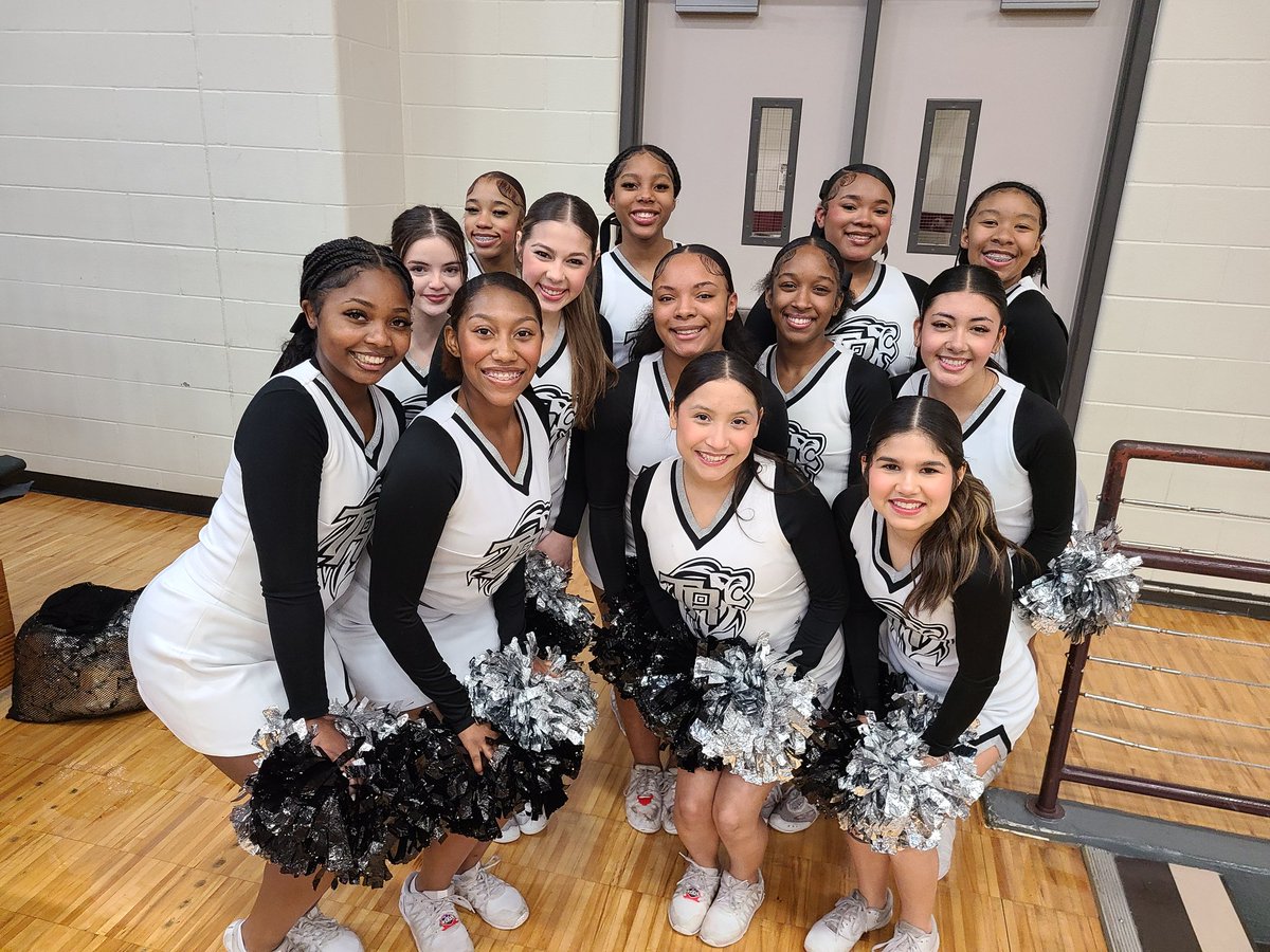 Rhonda Taormina (@real_rhonda_t) on Twitter photo Waiting for tip-off for Randle Lions girls basketball ๐ Area Playoff match-up w/Crosby Cougars. <a href="/RandleGBB/">Lady Lions Basketball</a>
๐ธ for the Houston Chronicle <a href="/HoustonChronHS/">Houston Chronicle High School Sports</a> Waiting for tip-off for Randle Lions girls basketball ๐ Area Playoff match-up w/Crosby Cougars. <a href="/RandleGBB/">Lady Lions Basketball</a>
๐ธ for the Houston Chronicle <a href="/HoustonChronHS/">Houston Chronicle High School Sports</a>