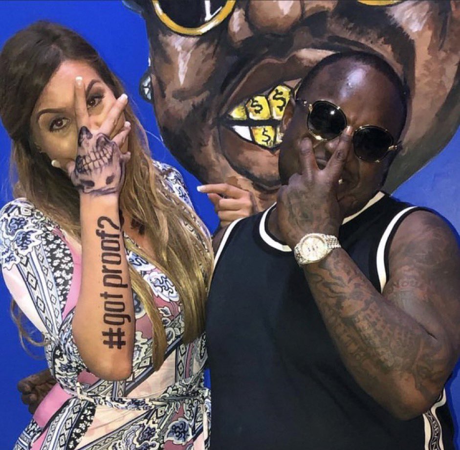 partiesinhell's tweet photo. Shoutout Thug’s defense attorney cause this a cold ass woman https://t.co/ICKGp74wMV
