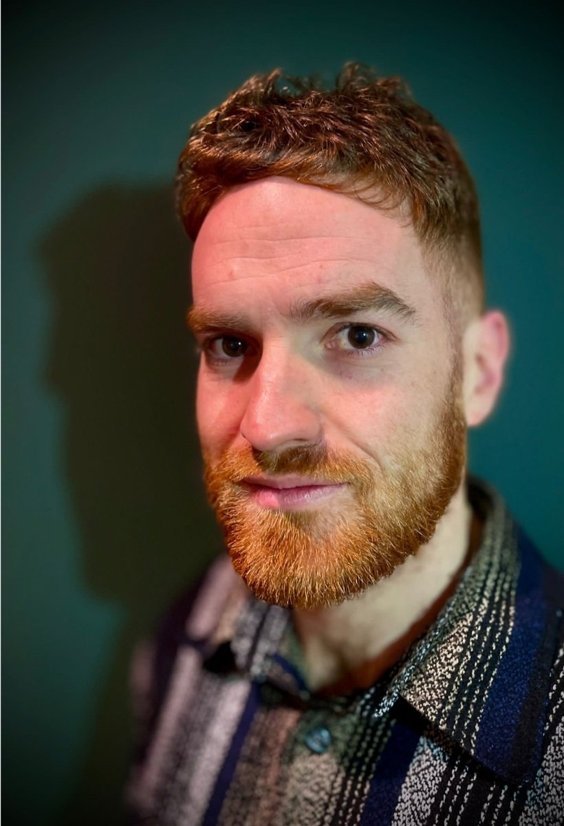 Monday next, 19th Feb., on @dublincityfm I will be talking with multi-talented Artist Sam Noonan about his show TRANSITIONS in the Scene + Heard Festival @smockalley on 20th & 21st Feb.
Join us on #GoodMorningDublin between 10.00am and 12.00pm on Monday.