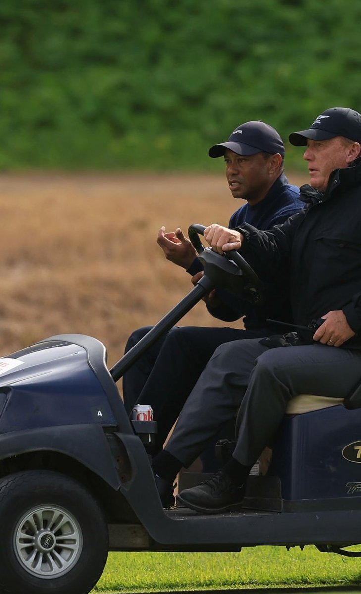 NUCLRGOLF's tweet photo. 🚨🐅🤒  JUST IN:  Rob McNamara confirmed Tiger Woods was treated with an IV bag and possibly has the flu. McNamara says the WD is not linked to any physical ailments, saying Tiger’s back is “fine”. Via: @jamescolgan26 https://t.co/5WflIqLnHq