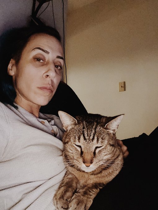My reptile room has a mite infestation and neither Owen nor I are pleased. Pray to the sanitation goddexxes<a href="/tag/vettech"class="tags"><span>#vettech</span></a><a href="/tag/vettechlife"class="tags"><span>#vettechlife</span></a><a href="/tag/derrythepig"class="tags"><span>#derrythepig</span></a><a href="/tag/thepiggiest"class="tags"><span>#thepiggiest</span></a>