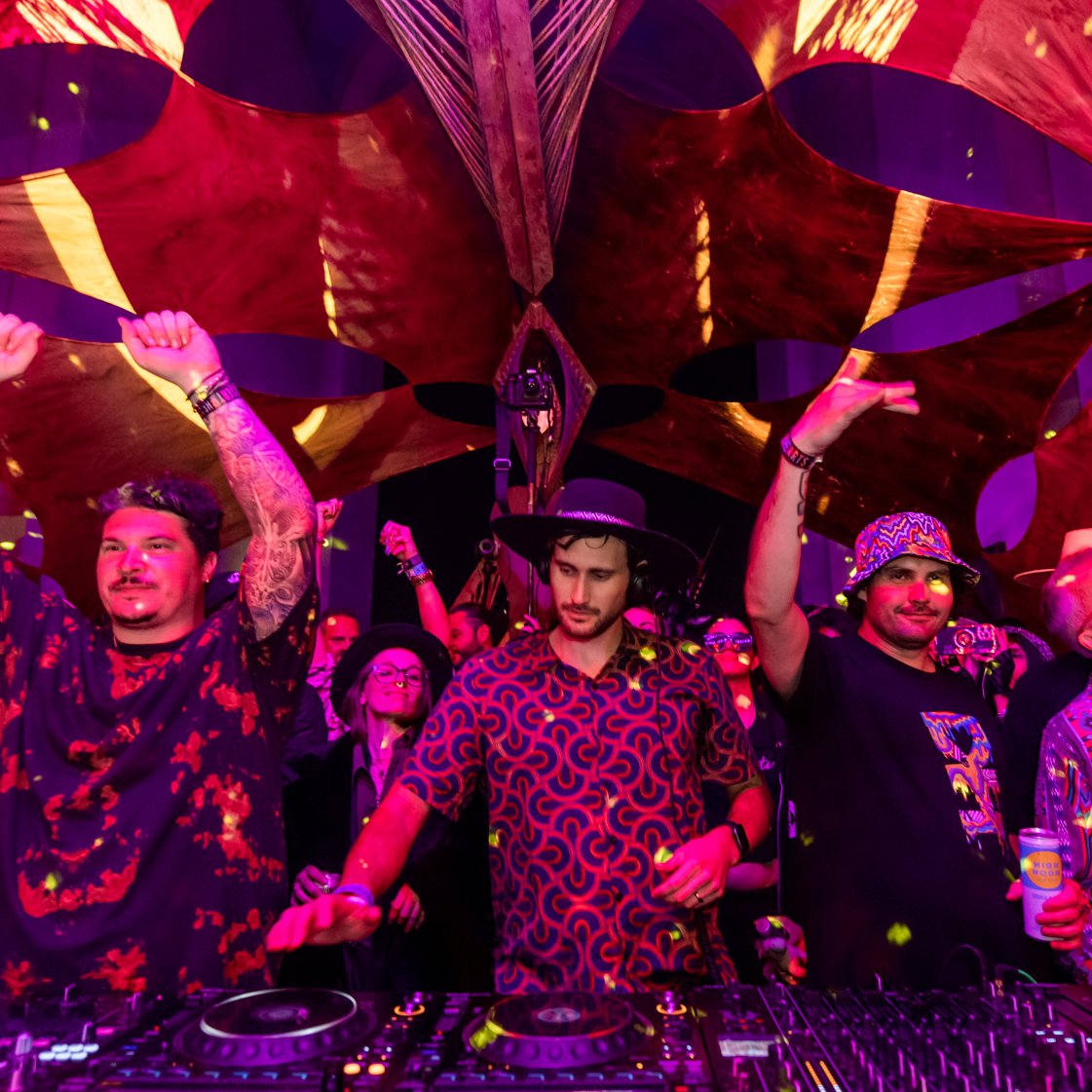 The Zone,, tweet media