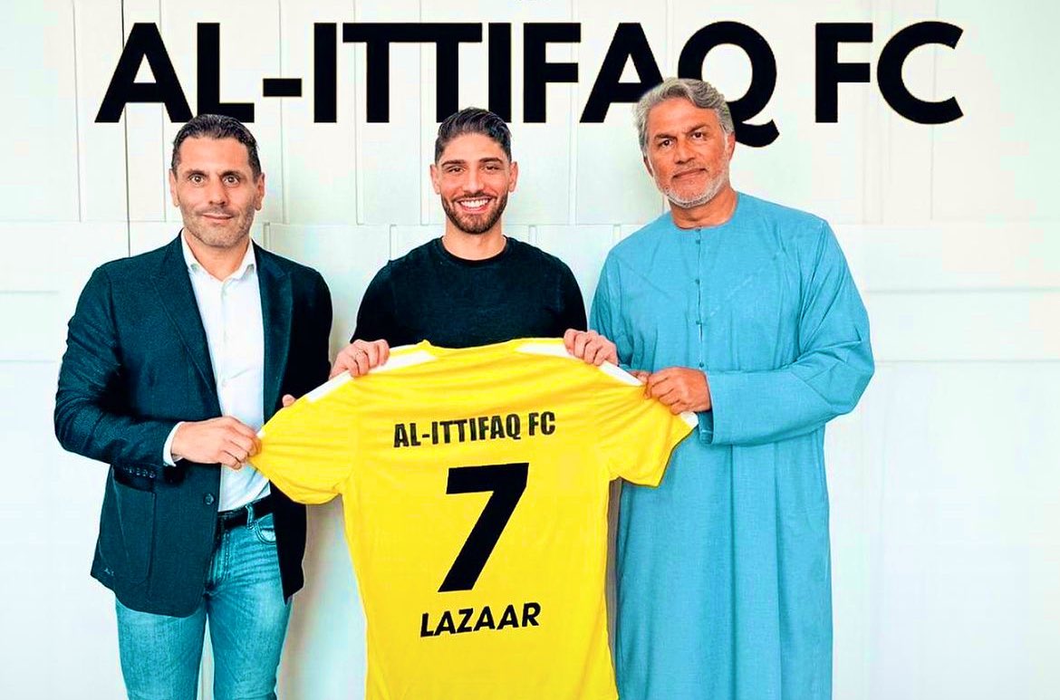 NicoSchira's tweet photo. Achraf #Lazaar to #AlIttifaq as a free agent. He has signed a 2-years contract. #transfers 🇦🇪 https://t.co/VtbnOk92jm