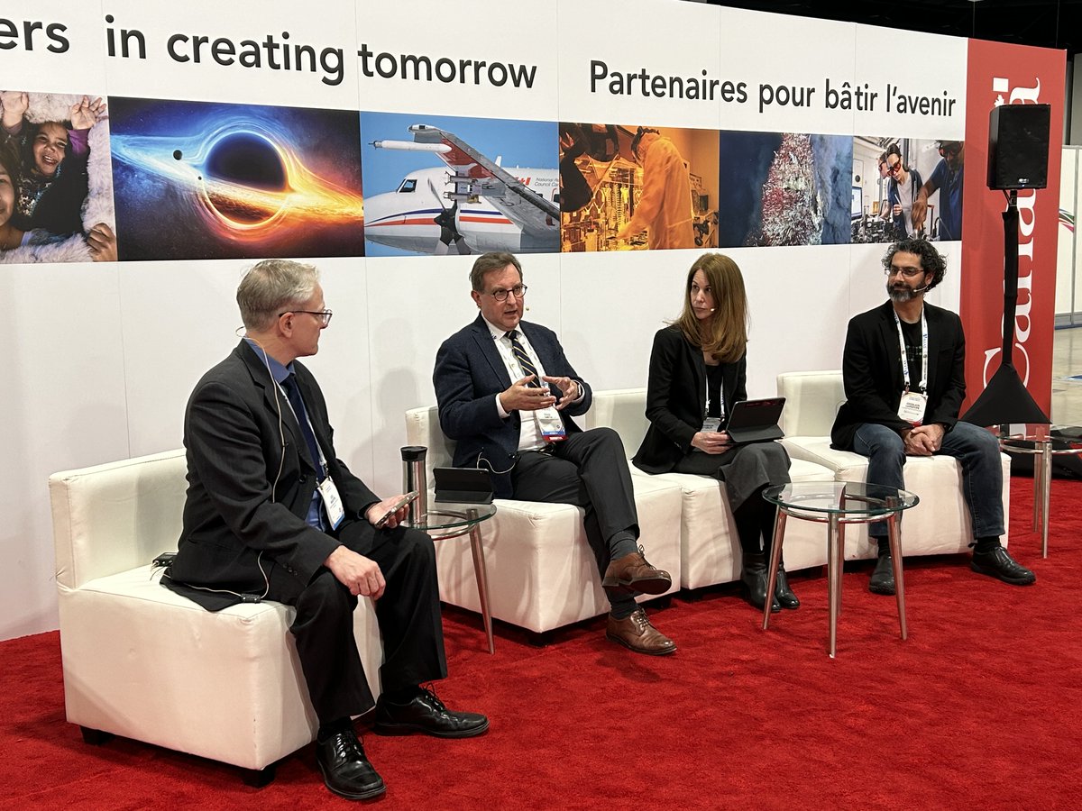 PI is proud to be part of the Team Canada delegation currently at the @AAASmeetings in Denver, Colorado. @PaulSmithSci spoke on a panel about the Canadian quantum ecosystem this afternoon, alongside experts from @IQ_USherbrooke, @QuantumIQC, and @NRC_CNRC. #AAASmtg #CanadaAAAS