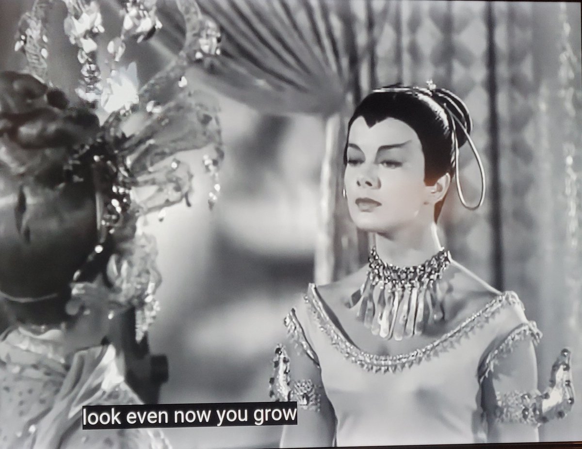 Loffz's tweet image. #tossalumnisighting Leslie Parrish #MissileToTheMoon #BMovieManiacs #TOSSatNight