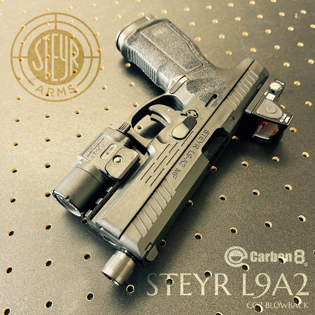 Carbon8 いたく スペアマガジン STEYR L9A2用 22連 CO2ガス Carbon8 いたく スペアマガジン STEYR L9A2用 22連 CO2ガス