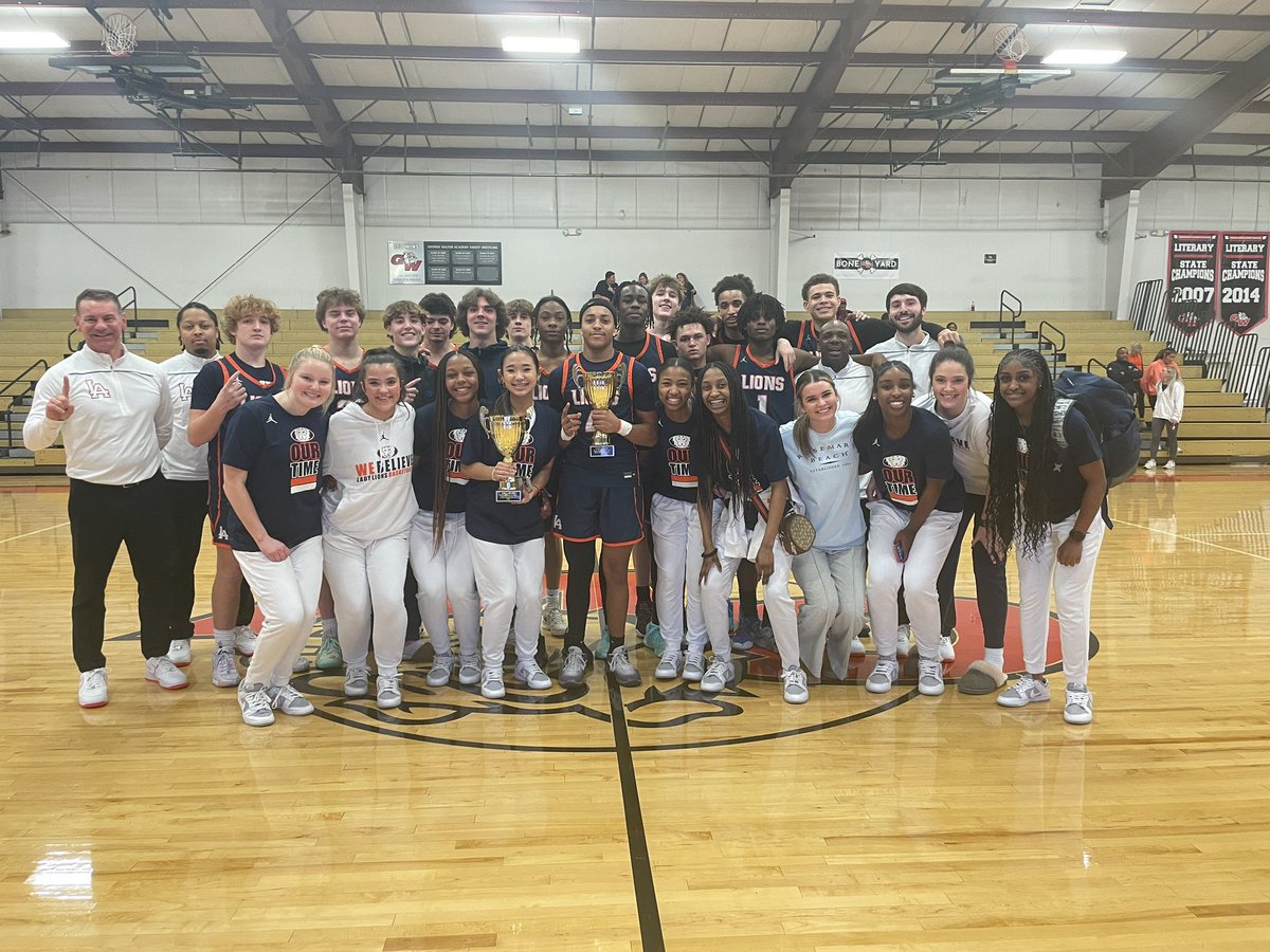 LALionAthletics's tweet image. 🏆🏀🏆Lions Sweep the Region Championship Games! Girls (24-1) beat GW 45-35 &amp;amp; Boys (23-5) beat Loganville Chr. 68-65!Congratulations to our Lions who were named to the All Region Team, Taliah Gaither is the Region Player of the Year! Great energy from our Cheerleaders&amp;amp; Lion Fans!