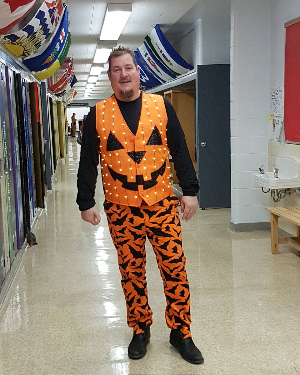 Terry Hoganson tweet media