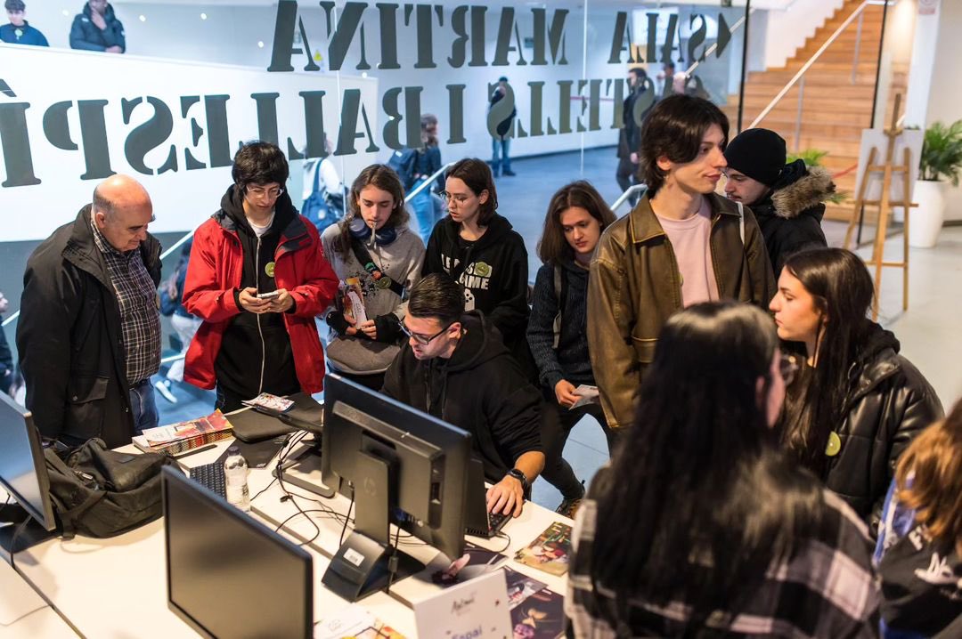 XPPen_Spain's tweet photo. ¿Has pasado por XPPen Stand en #Animac2024? @Animac_Lleida
📅 !Venga! Este sábado y domingo, a partir de las 11h, Gerard Martinez gms.3dart (IG) hace talleres de escultura digital al stand XPPen d'#Animacrea.
#Animac #animaclleida #Lleida #animation #festival #cinema #cine https://t.co/Vu7M1AYADh