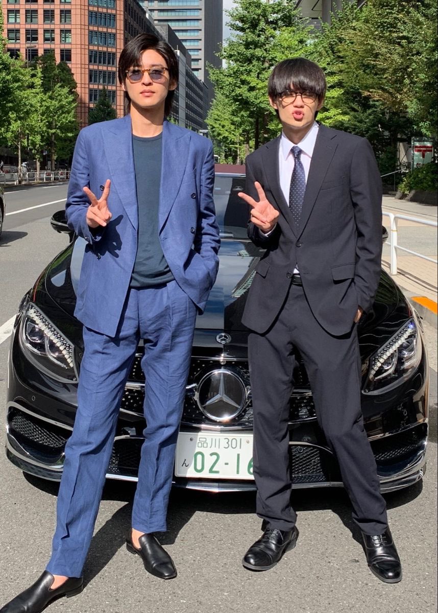meme_sk216's tweet photo. 2025年❗️
トリリオンゲーム映画化おめでとう㊗️

楽しみ〜〜😃💸

#目黒蓮 #トリリオンゲーム https://t.co/KDWhJ4sW2o
