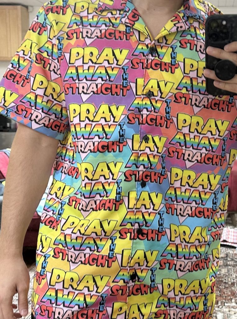 shirtsthtgohard's tweet photo. https://t.co/qLTcXo1UoS