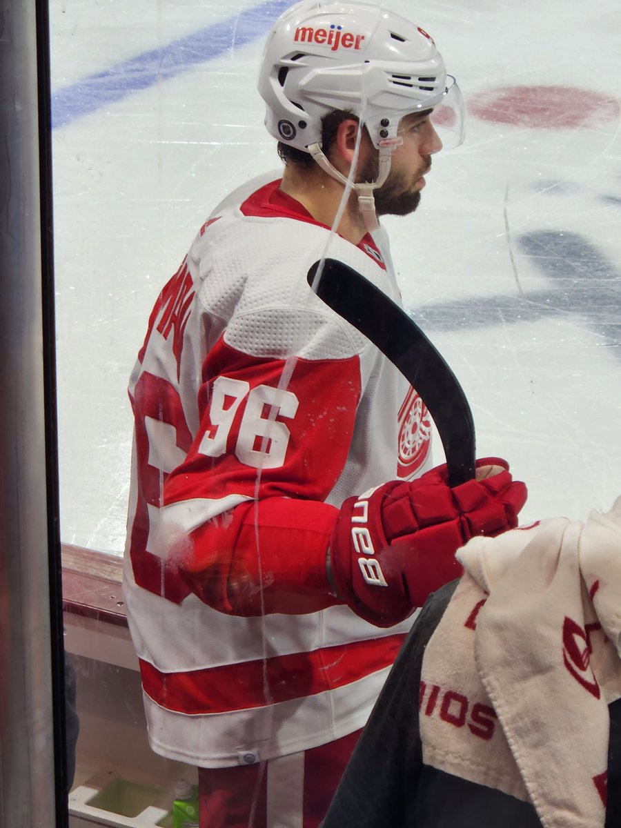 dclynick66's tweet photo. Most certainly, one of my very favorite current Detroit Red Wings. 👍 #JakeWalman #LGRW https://t.co/AC8nNz4KN6
