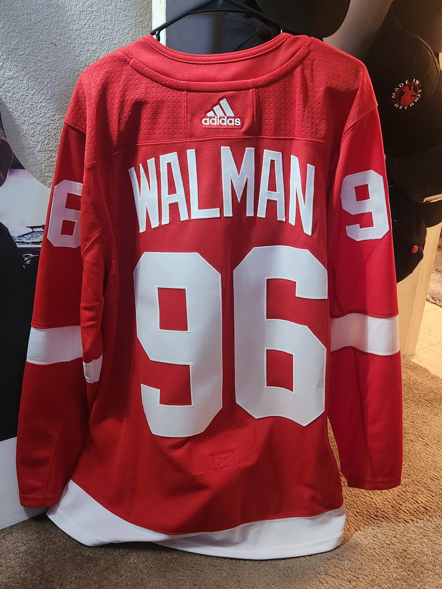 dclynick66's tweet photo. Most certainly, one of my very favorite current Detroit Red Wings. 👍 #JakeWalman #LGRW https://t.co/AC8nNz4KN6