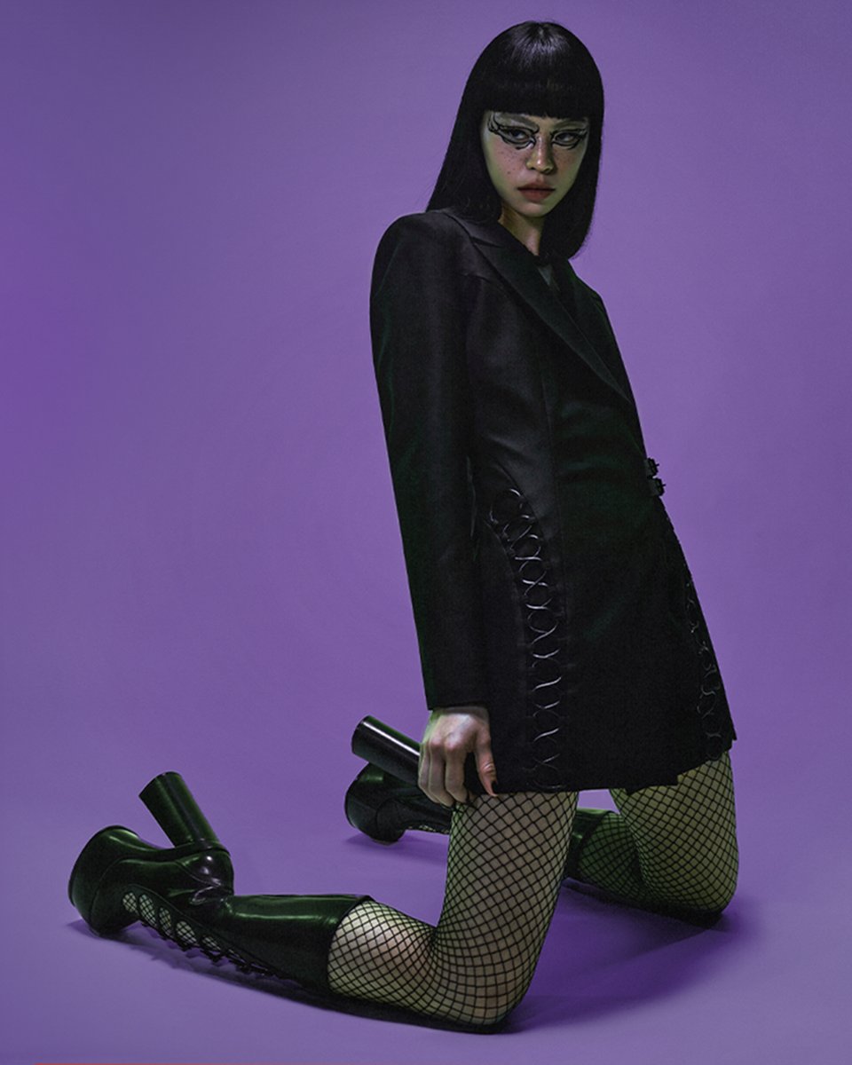 disturbiaco's tweet photo. ๐ฐ๐'๐ ๐๐๐๐๐๐๐๐ ๐ Shop new tailoring pieces live now on both the UK & US stores ๐ค
https://t.co/uuMfpa2q2w
#disturbiaclothing #blazerdress #altfashion #altgoth #alternativegoth #altdress https://t.co/zIuMeaLdrc