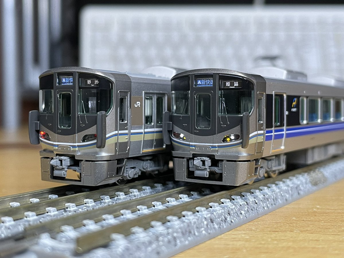 水槽 aksy GGgCEaLbsAAf_0w.jpg