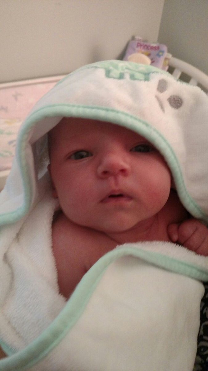 abertinelli_'s tweet photo. sequência da baby de hoje kkkkk @pollockluthor https://t.co/gO0q7MHPWV