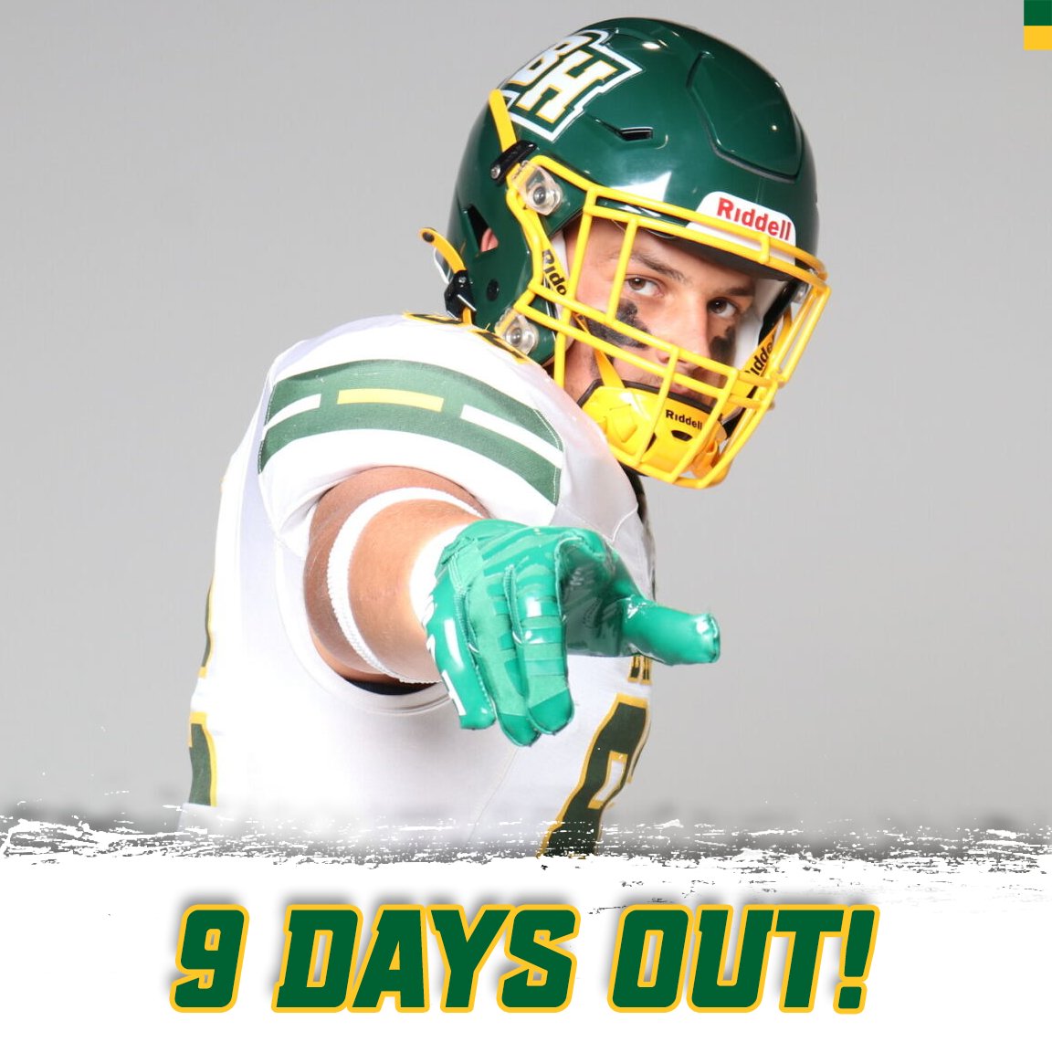 9⃣days until Giving Day! We need your help to reach our fundraising goal. Dollars will go towards replacing our white away jerseys. Time to update the wardrobe! Please consider giving to help our our amazing student athletes. 🌲⚪️🏈🐝💲#JacketsGiveBack fundraise.givesmart.com/vf/24JGB/BHSUF…
