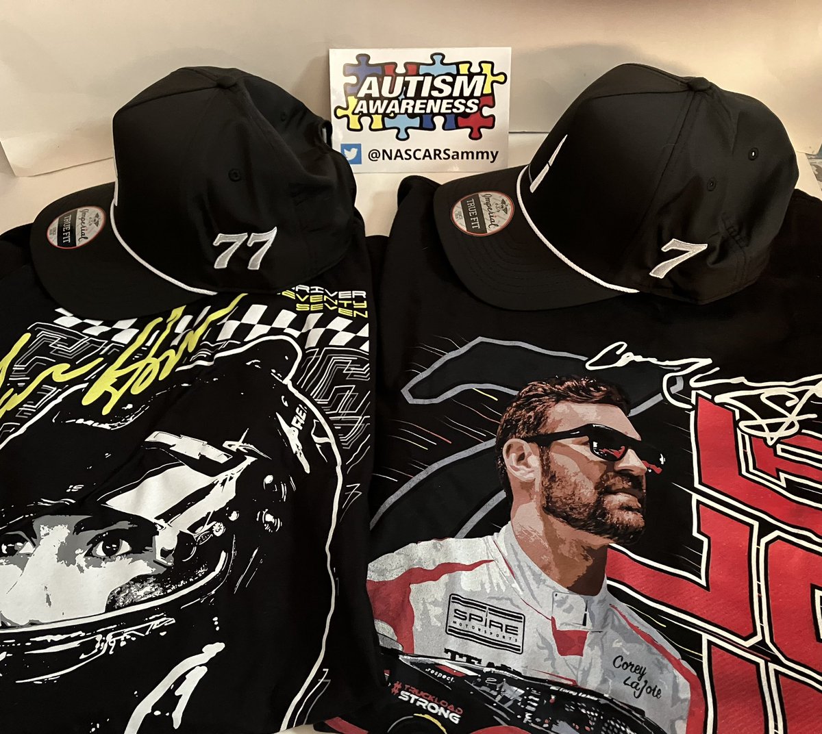NASCARSammy's tweet photo. It’s #Giveaway Time! 

Let’s spread #AutismAwareness in #NASCAR 

@SpireMotorsport’s been a big supporter of the #Autism community for years. Thanks to them, one person will get to choose a #TeamCarson or #TeamCorey prize pack.

Follow, RT &amp; Tag some fans.

Winner chosen 2/21👍🏻🏁 https://t.co/dSEljhsldf