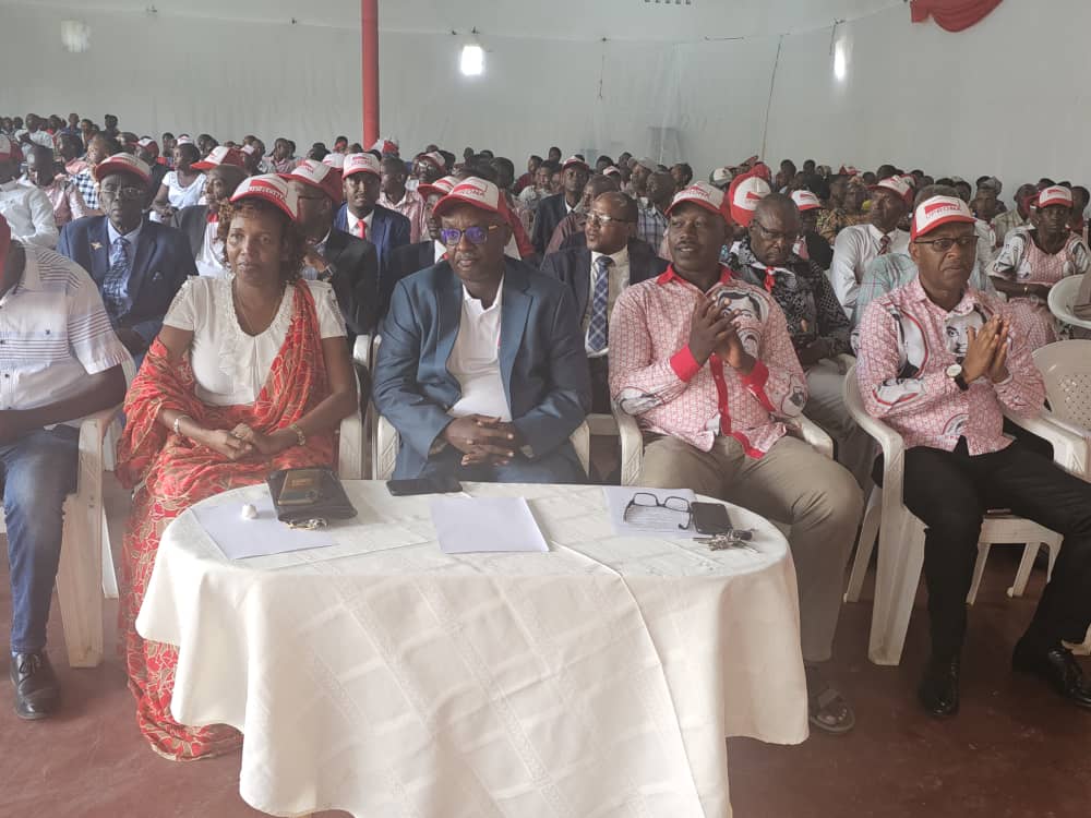 parti_uprona's tweet photo. @espoirb5 @alain_majeste @yigenga @IngoMagazine @SOSMediasBDI @nshingamateka @KarerwaNdenzako @RTVRenaissance @niyogilbert1 @LeRenouveauBdi @rutwesdras @Ikiriho https://t.co/yCtJBKTpmL