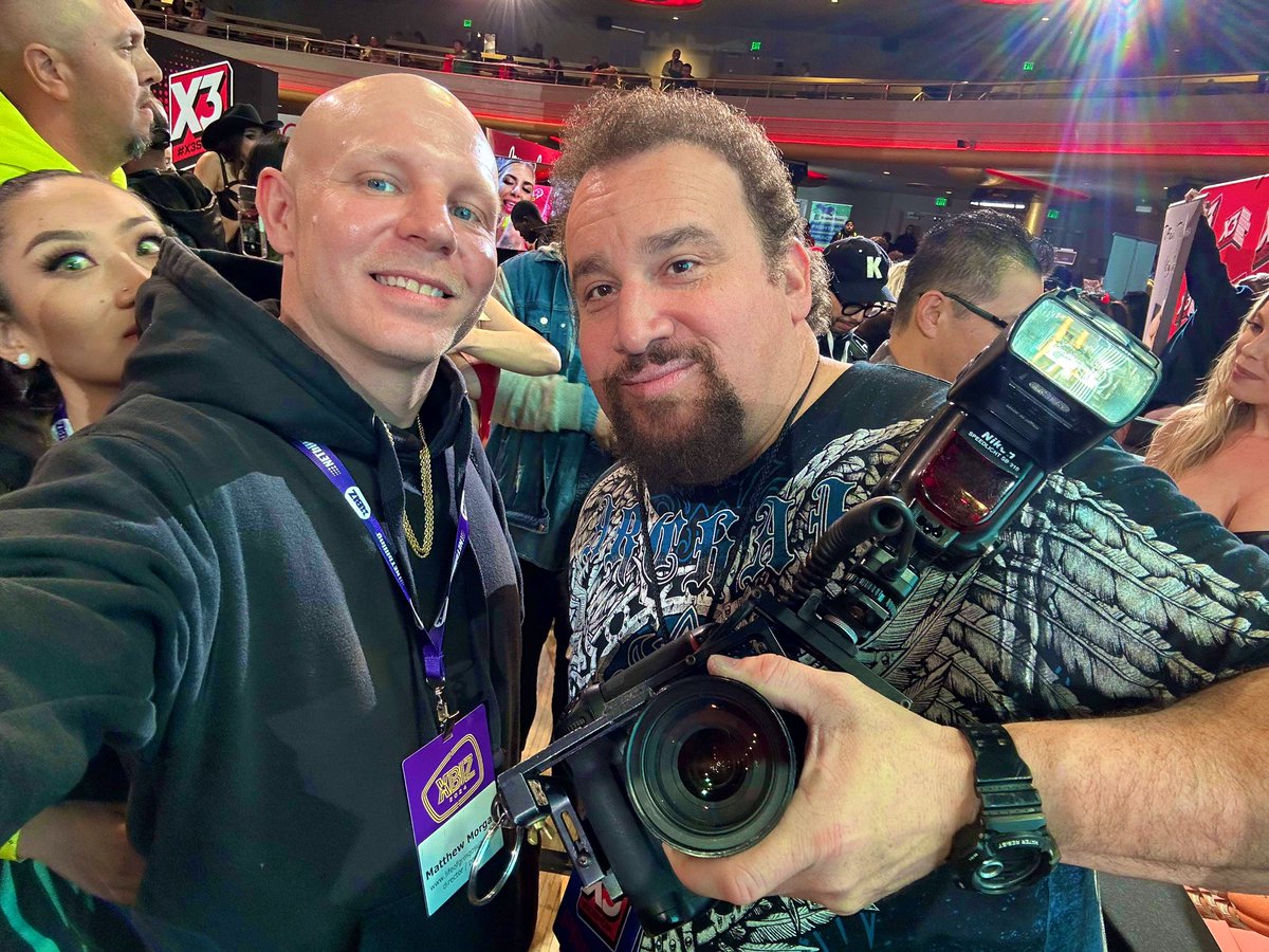 With world famous photographer and long time friend <a href="/ChrisBrody/">Chris Brody</a> &amp; #PhotoBomber <a href="/AliciaHebi/">Alicia Hebi</a> <a href="/X3expo/">X3</a> #X3Show <a href="/XBIZ/">XBIZ</a> #Xbiz
