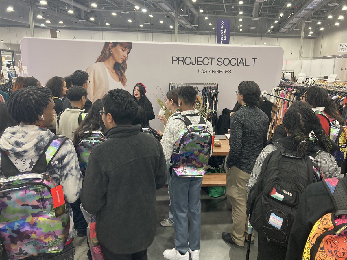 OneCanyonNLV's tweet photo. Some of our Pioneers got to experience the MAGIC fashion convention this week! What a cool opportunity for our business magnet and CTE kids! @CTEinCCSD @CCSDMagnet #ccsdmagnet #ctemonth #magnetschoolsmonth #onecanyon https://t.co/ccNLkSEl69