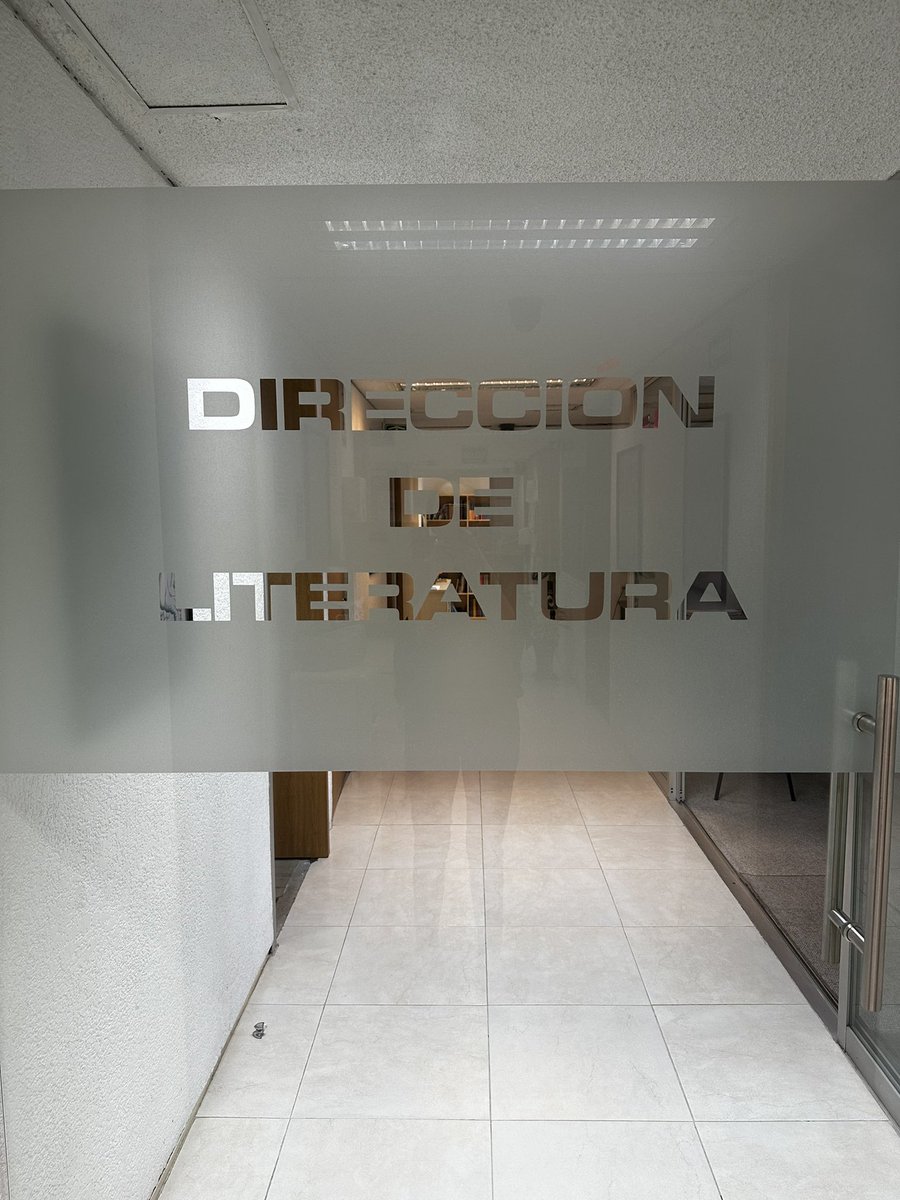 Julia Santibáñez tweet media