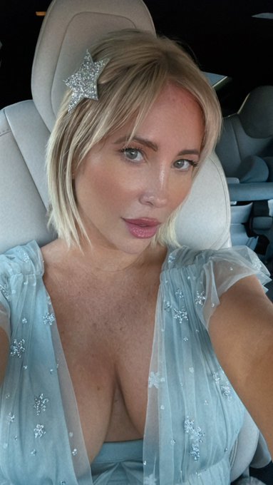 Headed to go support @scottnathan on his new book!!! https://t.co/qakTcGmZAF<a class="tags" target="_blank" title="On Twitter" href="/?out=eyJ0eXAiOiJKV1QiLCJhbGciOiJIUzUxMiJ9.eyJpYXQiOjE3MjA3NTg4NjEsImlzcyI6InR3cG9ybnN0YXJzLmNvbSIsIm5iZiI6MTcyMDc1ODg2MSwiZXhwIjoxNzUyMjk0ODYxLCJyZWRpcmVjdF91cmwiOiJodHRwczovL3R3aXR0ZXIuY29tL3Njb3R0bmF0aGFuIn0.0NQV2oSlL8zF8_jPsqomMxKeWR54O-yWg_5Oe96bLbYsjy9dFRYvBPiiKHqqSqOPofZrD162qtfjxo85ymwLHA">@scottnathan</a><a href="/tag/barbie"class="tags"><span>#barbie</span></a>