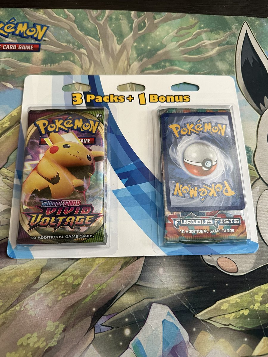 🎉B-Day giveaway 🎉 31 years on this planet today so wanted to do a little Poke giveaway to thank you all for the last 3 years of running this account and all the friends I have made from it. To enter do the following -Just Rt & Like Ends 2/25/24