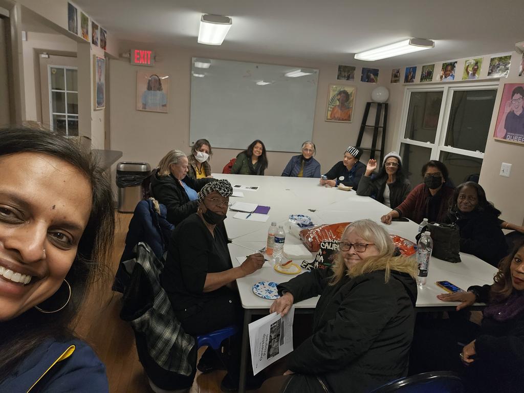 RamanathanVidya's tweet photo. Such a fun, lively @cord_global session this evening on #AffordableHousing -got everyone riled up &amp; talking!
Favorite quote of the night re: life's expenses: "You can keep flying higher, but at some point you're gonna have to land that plane!"

Women bringing truth to the table❤️ https://t.co/dbhGvfCaYo