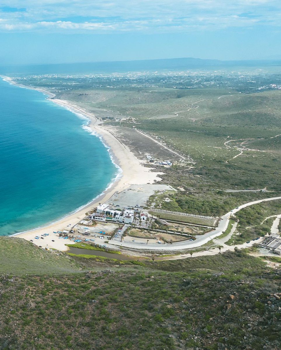 VisitaLosCabos's tweet photo. ✨Si estás en #TodosSantos, no dudes en pasar una tarde de senderismo en #PuntaLobos, desde su cima, obtendrás una vista sin igual del océano, la flora y fauna desértica.➡️ https://t.co/d43RMiXaOe
📷adrianmontalvo https://t.co/oXF9Cv7Ihp