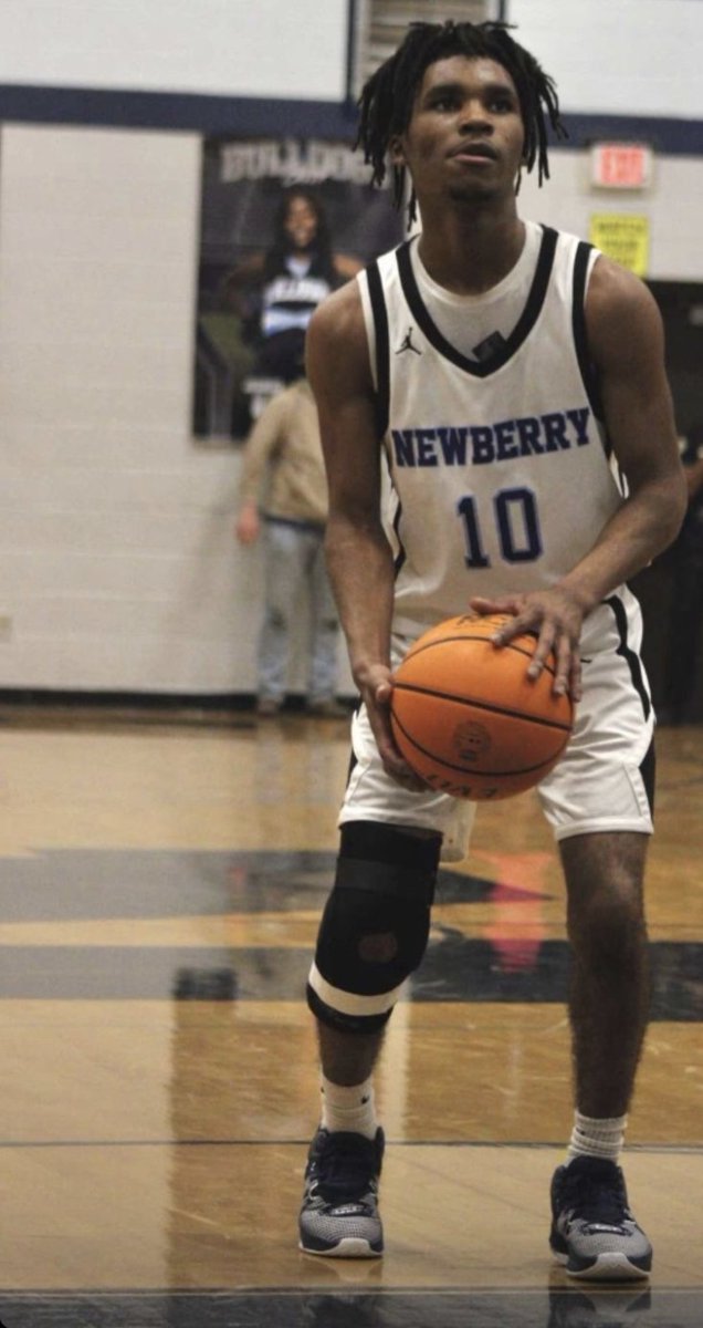 Obattle2002's tweet image. You did your job for 4 years son! To say Im proud is an understatement!! 
10 out 👌👌
@DariusElkins