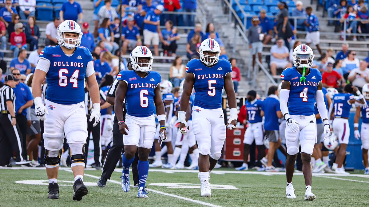Blessed to receive an offer from Louisiana Tech! 
<a href="/LATechFB/">LA Tech Football 🏈</a>