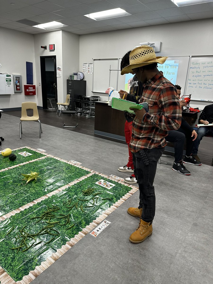 Sarah Kadavy tweet media