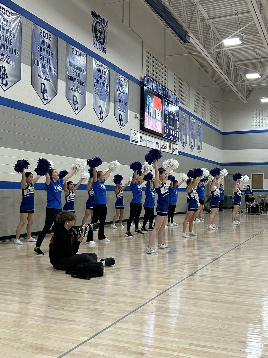 cheer_oc's tweet photo. What a fun night! We welcomed back some of our alumni and celebrated our 3 Seniors, Jayden, Aubrey and Jenna! ๐ #alumniknight #seniornight #wenotme #occforlife @Athletics_OCHS @OCFSD https://t.co/c0WU52Lt5P