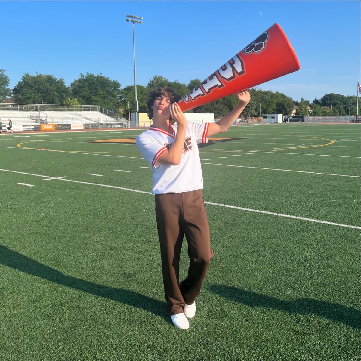 Congratulations to sophomore Eleni Russo and junior Drew Netolicky on being named MSL All-Conference!! <a href="/HerseyHuskies/">Hersey High School</a>