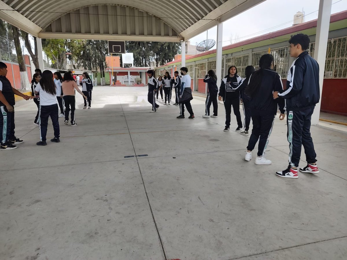 TBCNum67Chalco's tweet photo. En el marco de la estrategia en el aula Prevención de las adicciones "Si te drogas te dañas" en el TBC 67 se practica la actividad física como una medida de prevención a estas sustancias
@delfinagomeza
@SeducEdoMex
@SEMSedomex
@EdomexDgfa https://t.co/SrYuAHoBfv