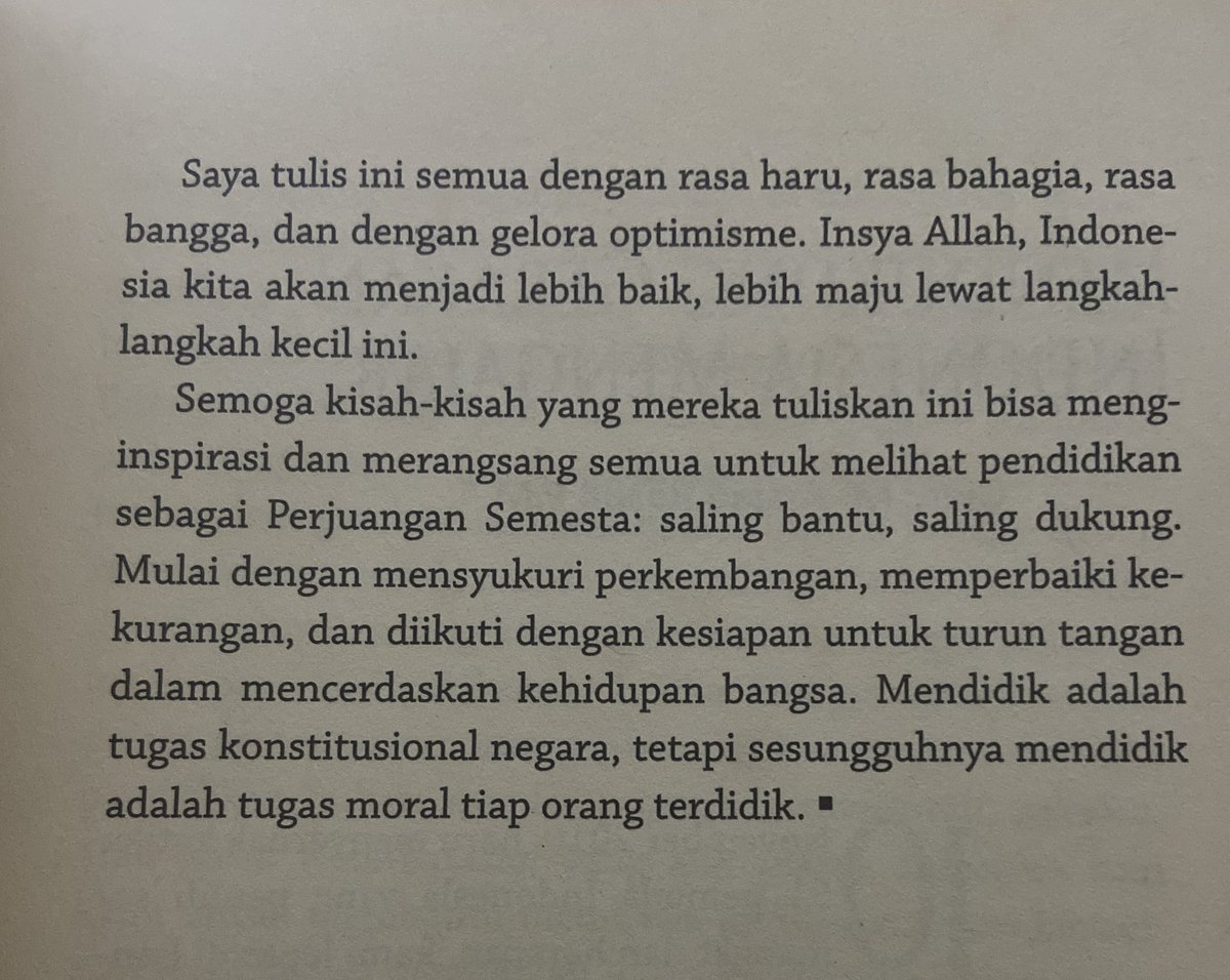 Indonesia Mengajar cetakan tahun 2011, aku dapet free dari kickandy mungkin sekitar awal 2012, pertama kali tau ttg ARB

2013 lihat ARB lagi, karena di tahun 2013 suka sama GW. ternyata GW ikut konvensi partai demokrat bareng 3 orang lain yang aku suka, yaitu DI, DPD, dan ARB