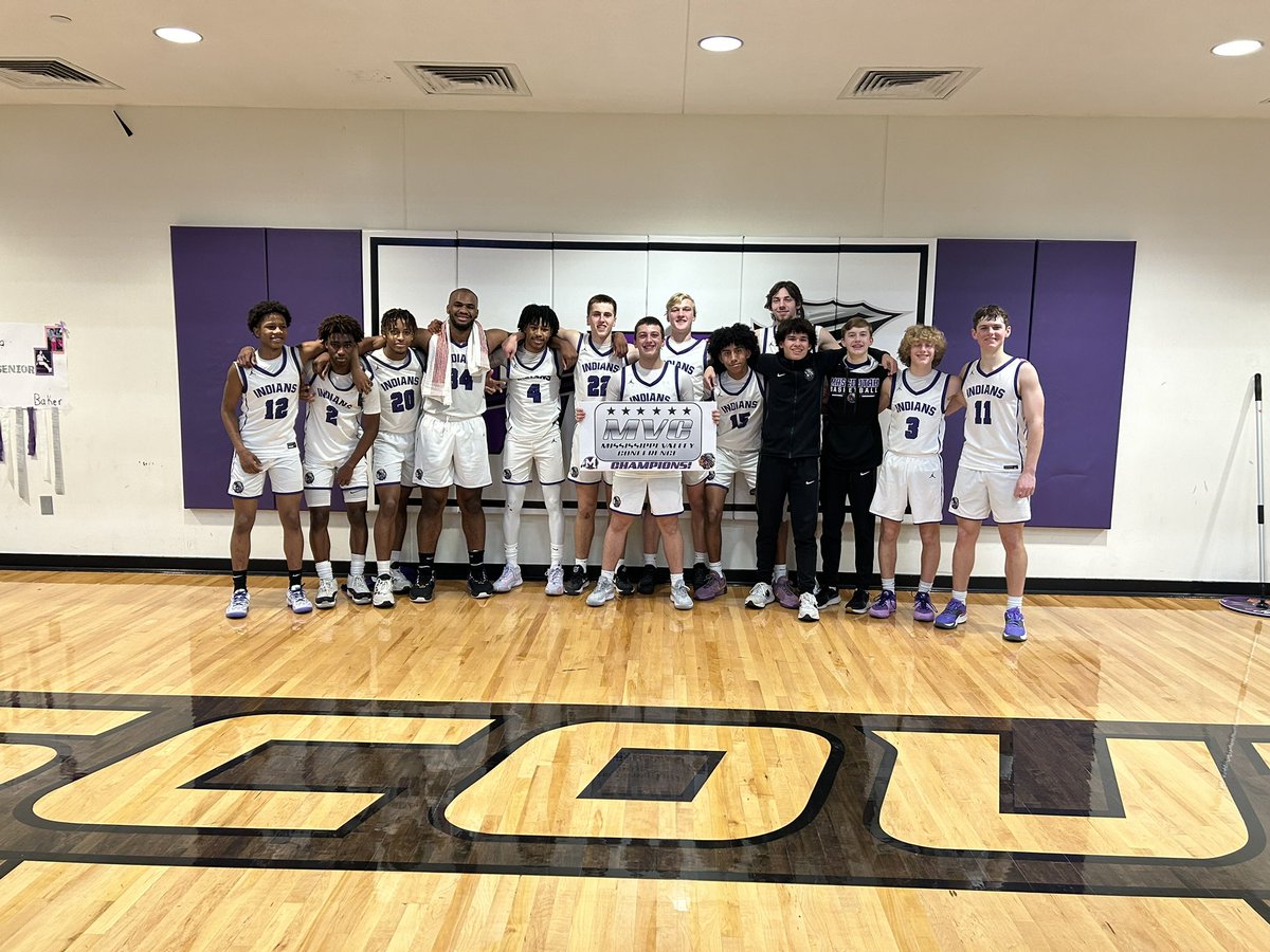 MHS19_ATHLETICS's tweet image. For the 3rd time in 4 years, The Indians are MVC Champions!