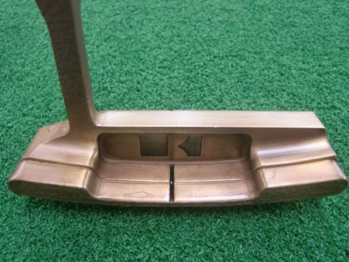 dotlinegolf's tweet photo. KRONOS CORNET Hammered 370
世界限定20本の希少モデル入荷しました🎵
もちろんこちらも当店パターコーナーで試打できますので、ご興味ある方は是非ご来店お待ちしております！
#クロノスゴルフ https://t.co/kjgVX0Cjhh